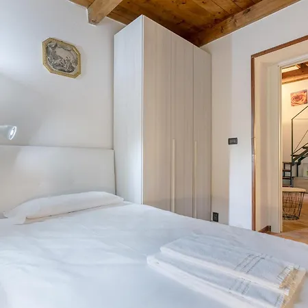 Appartement Guesthost - Duplex In Pieno Centro Ferrara