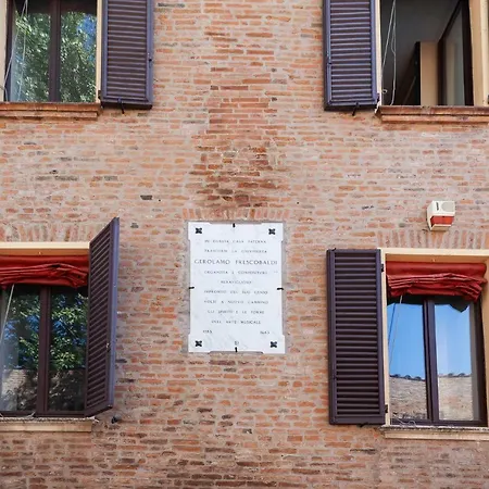 アパート Guesthost - Duplex In Pieno Centro